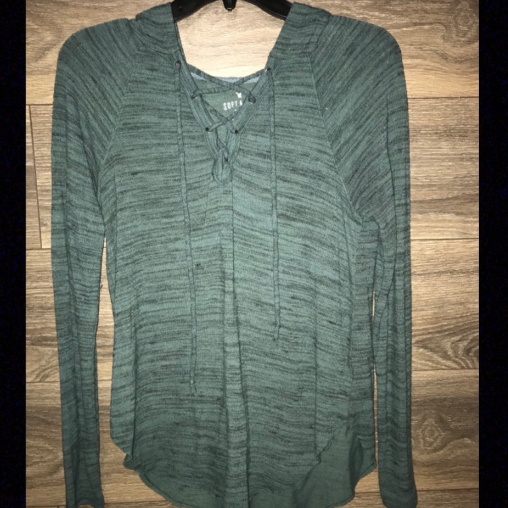American Eagle Outfitter long sleeve/sweatshirt
